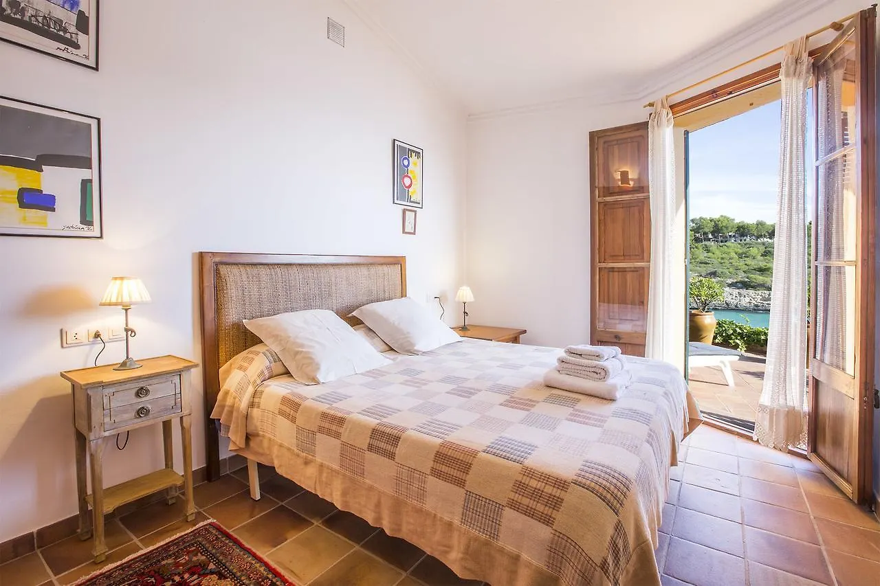 Es Mirador Villa Cala Mandia  Chalet