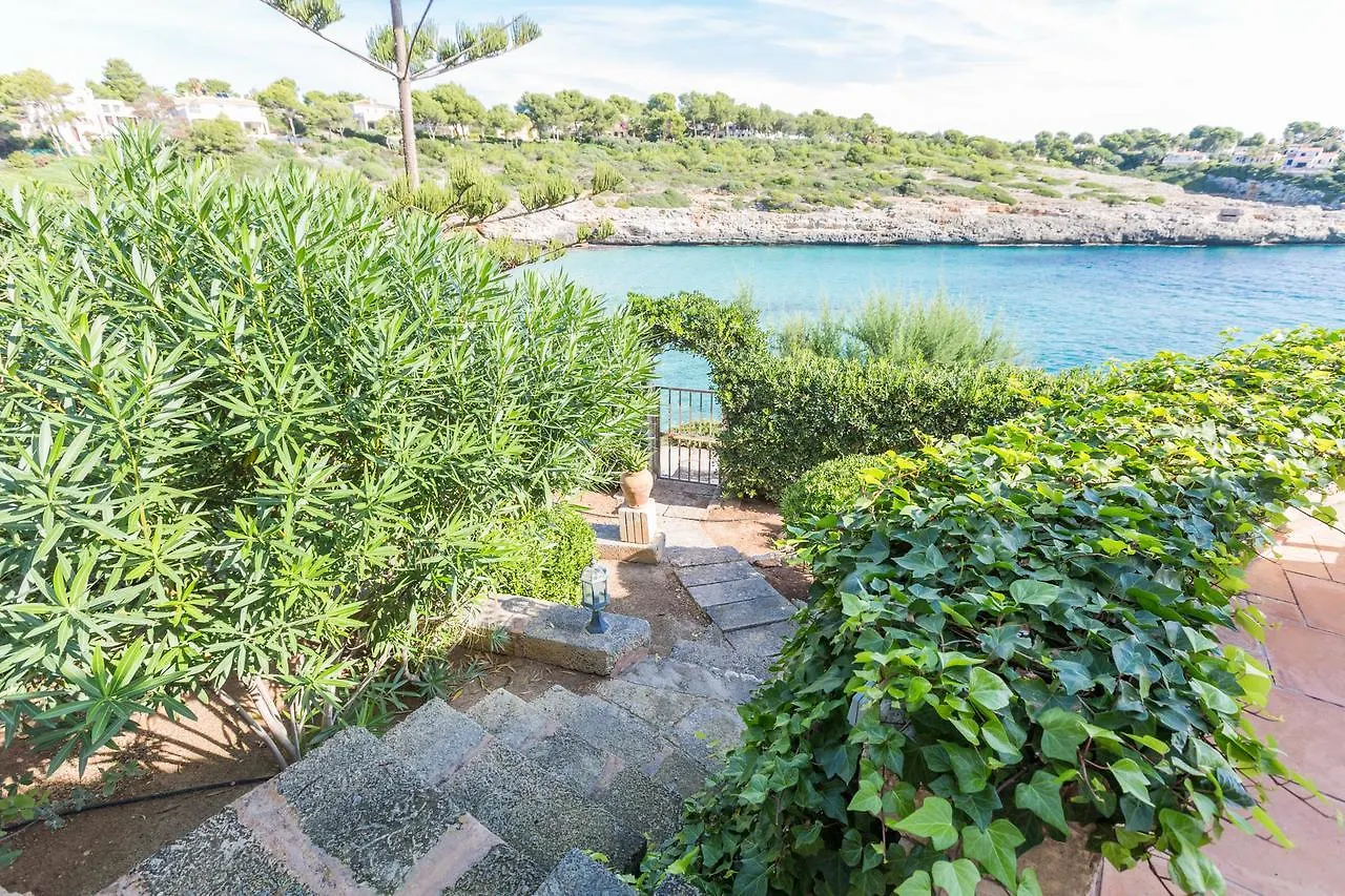 Chalet Es Mirador Villa Cala Mandia  Spain